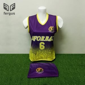 foto de camisetas de basquet morado amarillo personalizadas