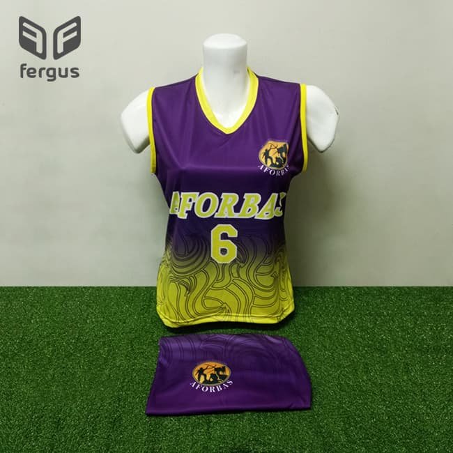 foto de camisetas de basquet morado amarillo personalizadas